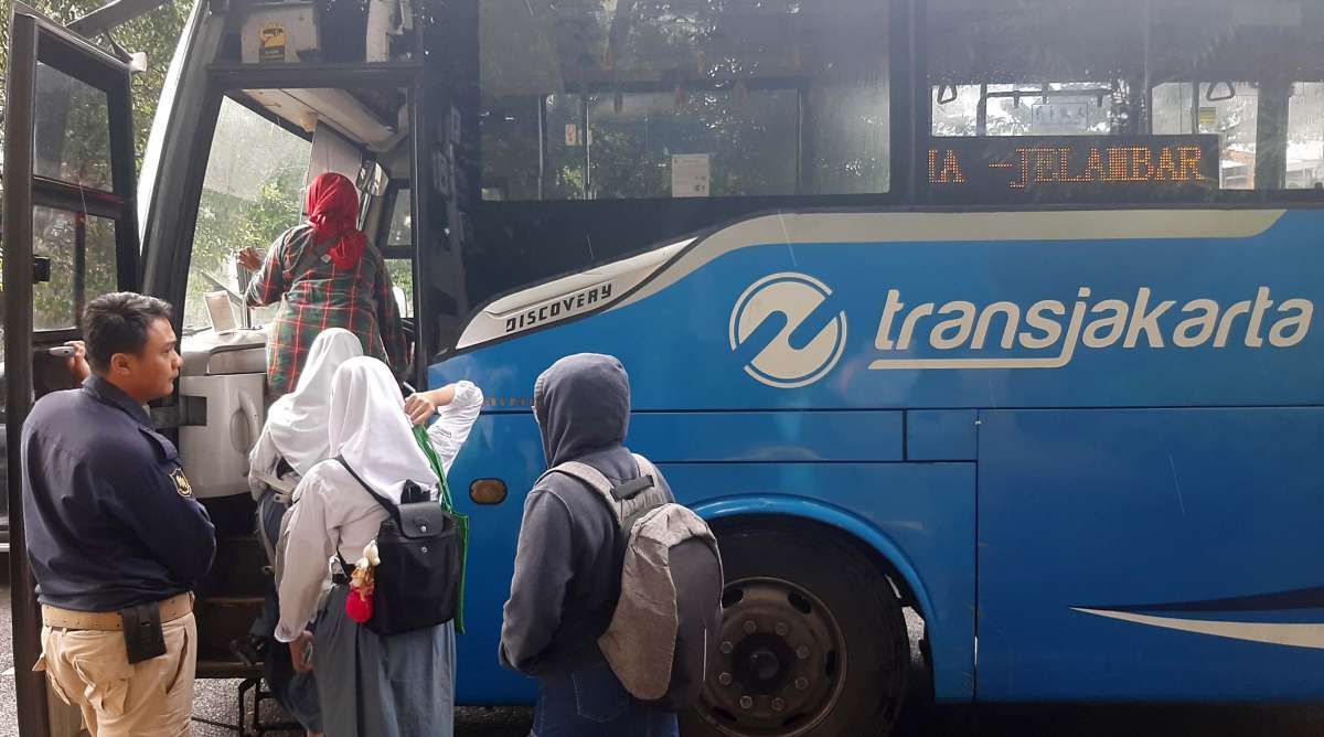 Subsidi BBM Lebih Tepat Jika Dialihkan ke Transportasi Publik